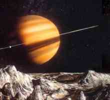 Cum să desenezi o planetă? Imaginea lui Saturn în fundalul cerului și a peisajului lunar