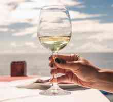 Cum să păstreze un pahar de vin? etichetă