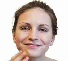 Cum se elimină umflarea de pe față? Metode eficiente