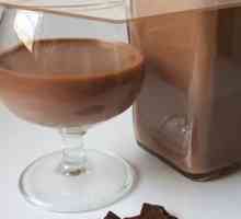 Ciocolata lichida cu ce sa bei? Cum să faci lichior de ciocolată acasă?