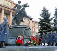 Cele mai bune monumente din Ekaterinburg: fotografie și descriere