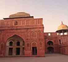 Decorarea din marmura a Indiei - Moscheea Pearl. Agra, recunoscut ca o trezorerie mondială