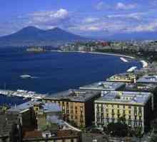 Napoli: plajele din afara orașului