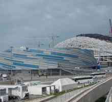 Stadionul Olimpic "Fisht" arată minunat pe fundalul muntelui eponim