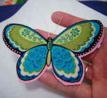 Decoratie originala - un fluture din tesatura cu mainile tale