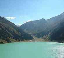 Descoperiți orice lac din Kazahstan