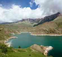 Lacul Gizhgit: descriere, odihnă și pescuit