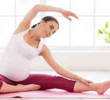O lecție utilă pentru femeile gravide este gimnastica, yoga, aqua aerobica