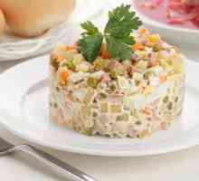 Salata cu somon: retete originale pentru gurmanzi