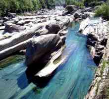 Cea mai transparentă cursă de apă este Verzaska (râul din Elveția)