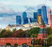 Câți oameni locuiesc oficial în Moscova