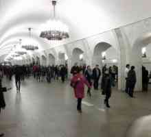 Stația `Pușkin`. Metro Moscova nu poate ajuta decât interesul