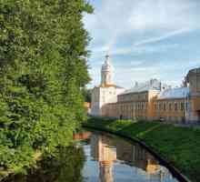 Sfânta Treime Alexander Nevsky Lavra: istorie, descriere și ore de program