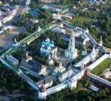 Sfânta Treime Sergius Lavra: fotografii, descrierea templelor și recenzii ale turiștilor