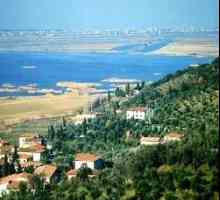 Marea Tireniană: natura și stațiunile