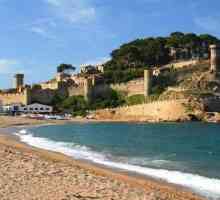 Tossa de Mar, Spania. Pe ruinele vechii cetăți