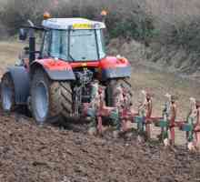 Aratarea pământului de către un tractor: avantaje și dezavantaje ale prelucrării mecanizate