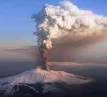 Muntele Etna: unde este, înălțimea, activitatea, tipul de vulcan