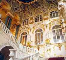 Palatul de iarnă din Sankt-Petersburg: lux magnific