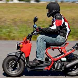 Motociclete de 50 cc, scutere: recenzie, specificații tehnice, dacă aveți nevoie de dreptul