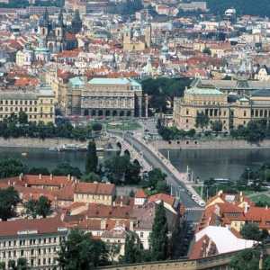 Știți ce fel de fluviu curge în Praga?