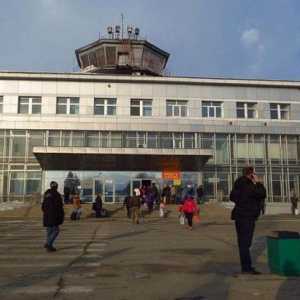 Aeroportul Yuzhno-Sakhalinsk din Orientul Îndepărtat