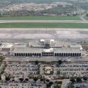 Aeroport `Malta International`. Istorie, locație, infrastructură