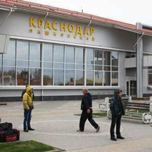 Aeroportul Pashkovskiy: descriere