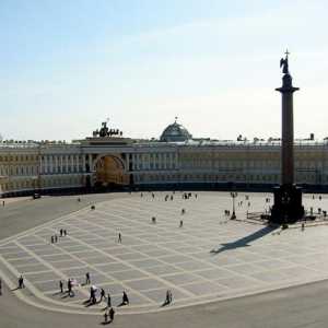 Pilonul Alexandrian. Obiective turistice din Sankt-Petersburg