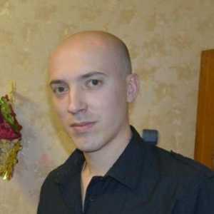 Andrey Rilev este un asistent virtual și mentor al celor care sunt pasionați de Bătălia Caselor