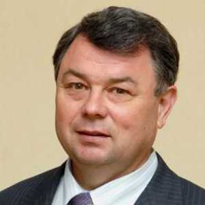 Artamonov Anatoly Dmitrievich, guvernatorul regiunii Kaluga: biografie, viață privată