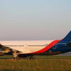 Compania aeriana `Azur Air`: comentarii. Zboruri internaționale charter
