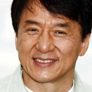 Biografie a lui Jackie Chan, legendele cinematografiei