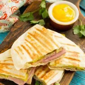 Lavash sandwich-uri: opțiuni de gătit și rețete