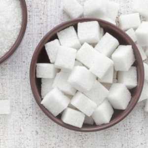 Ce să înlocuiască zahărul cu o nutriție adecvată: o listă de alimente