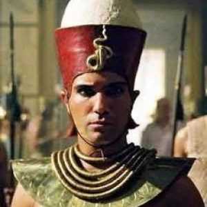 Ce simboliza coroana dublă a faraonilor egipteni? Atribute ale puterii