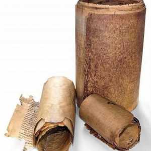 Ce este un scroll, o carte veche, un manuscris? Cum și din ce materiale au făcut?