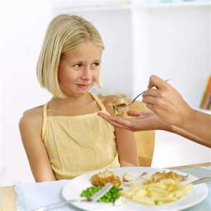 Copii rău mânca - ce să fac? Alimentarea copilului. Copilul mănâncă prost