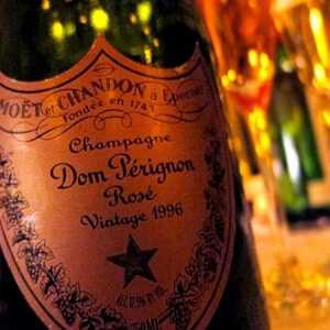 `Dom Perignon` - șampanie pentru gurmanzi
