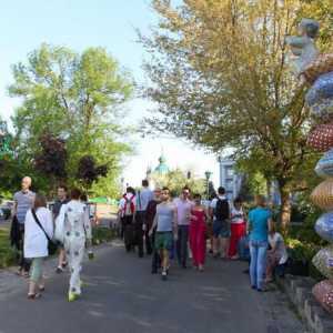 Obiective turistice pe bulevardul Peisaj din Kiev