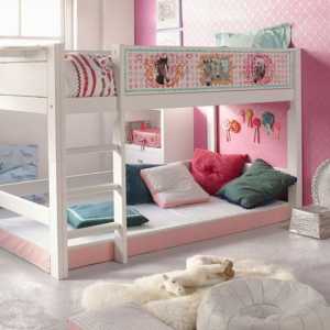 Bunk bed pentru fete adolescente (fotografie)