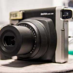 Cameră foto Fujifilm Instax Wide 300: descriere, specificații, recenzii