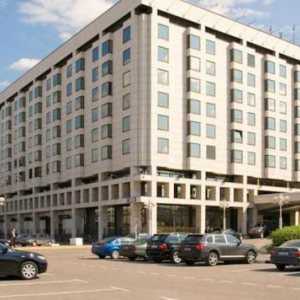 Hotel `Slavyanskaya Radisson` (Radisson Slavyanskaya) și centrul de afaceri:…