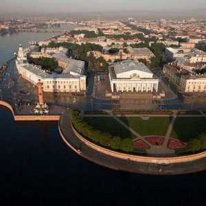 Hoteluri pe Insula Vasilievsky, Sankt-Petersburg: cum să ajungeți acolo? Fotografii și recenzii