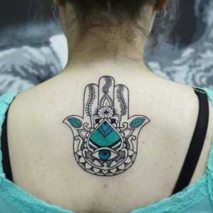 `Hamsa` - tatuaj cu semnificație