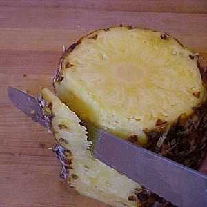 Cum sa coji un ananas? 3 modalități ușoare de a face acest lucru cu ușurință și rapid