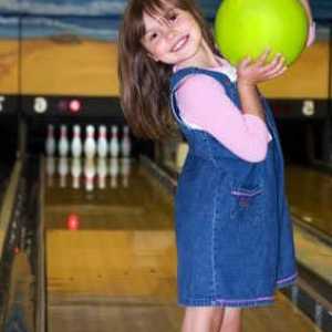 Cum să joci bowling? Tehnica de bowling. Reguli de bowling