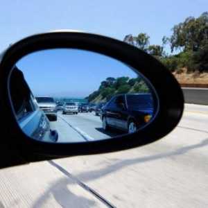 Cât de corect să reglați oglinzile din mașină? Sfaturi pentru șofer