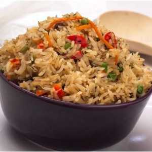 Cum să gătești orezul într-un multivar delicios și repede?