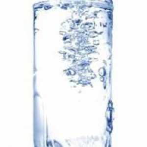 Cum să facem apă distilată acasă? Obținerea apei distilate